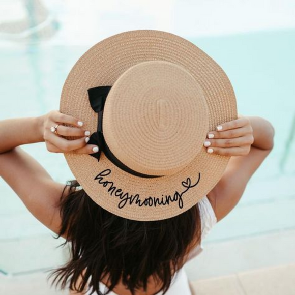 Customizable Bow Hat